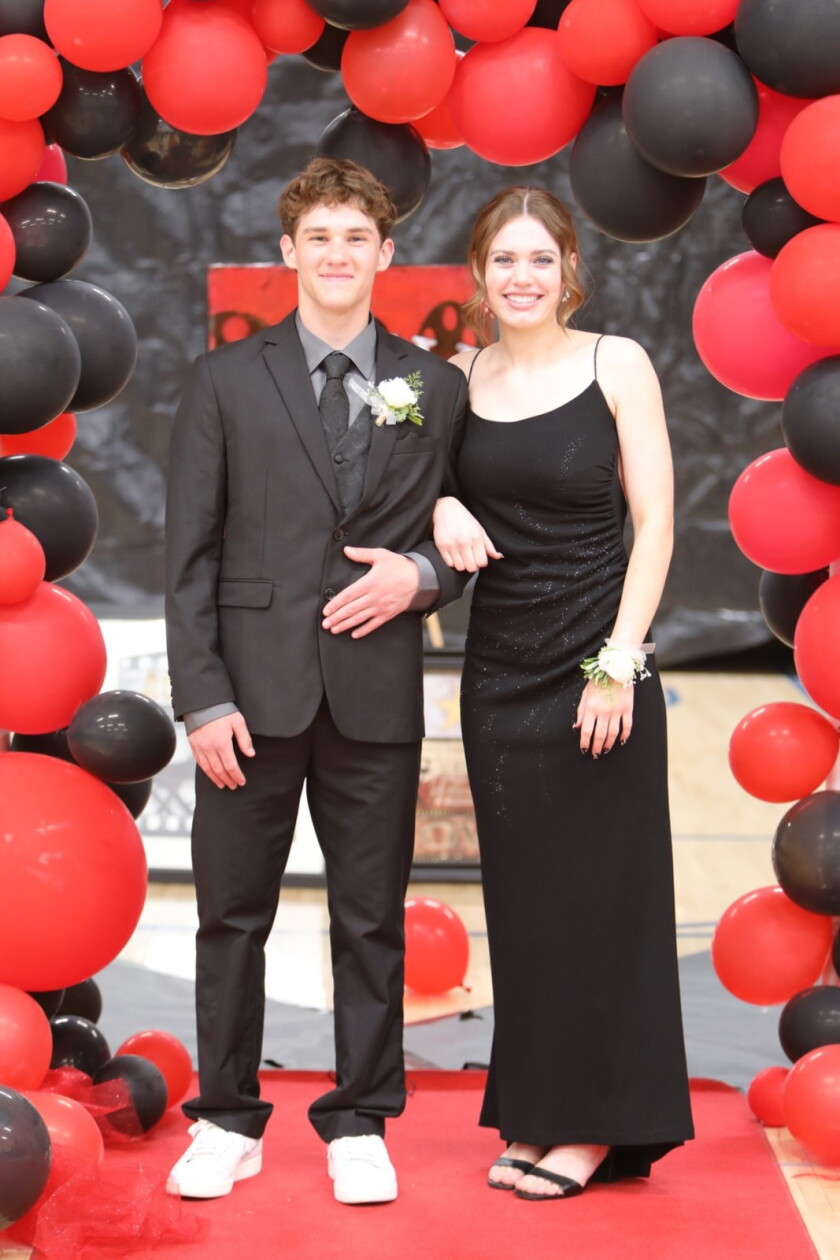 Prom Forum Brandon-Evansville High School Prom 2024 - PHOTOS - Alexandria Echo ...