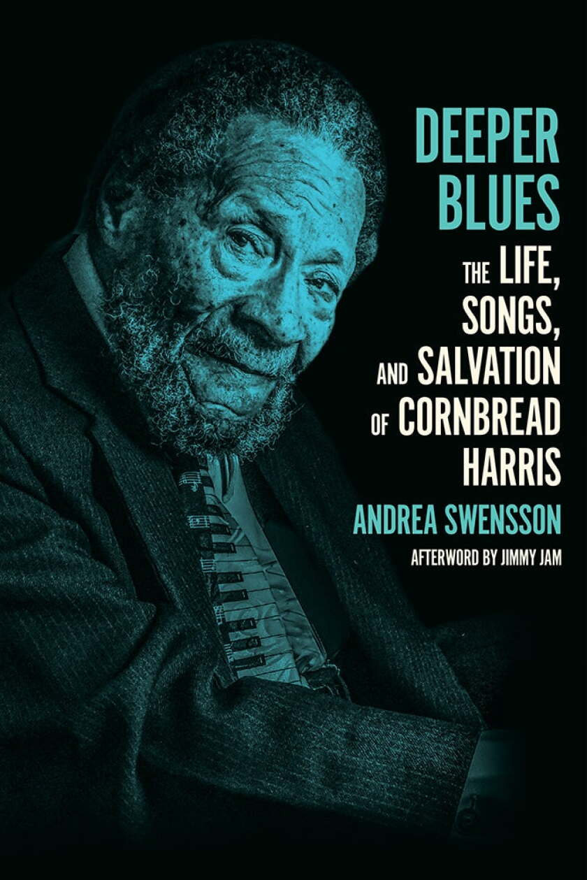 Capa do livro: "Deeper Blues: a vida, as canções e a salvação de Cornbread Harris" por Andrea Swensson com posfácio de Jimmy Jam. A imagem da capa é um retrato em azul de um homem negro na casa dos 90 anos.