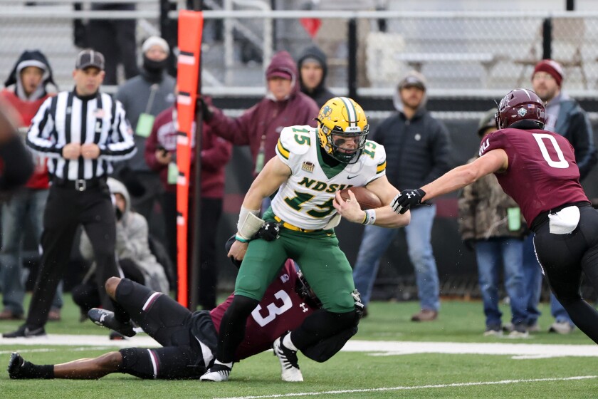 111322.S.FF.Bison.Payton