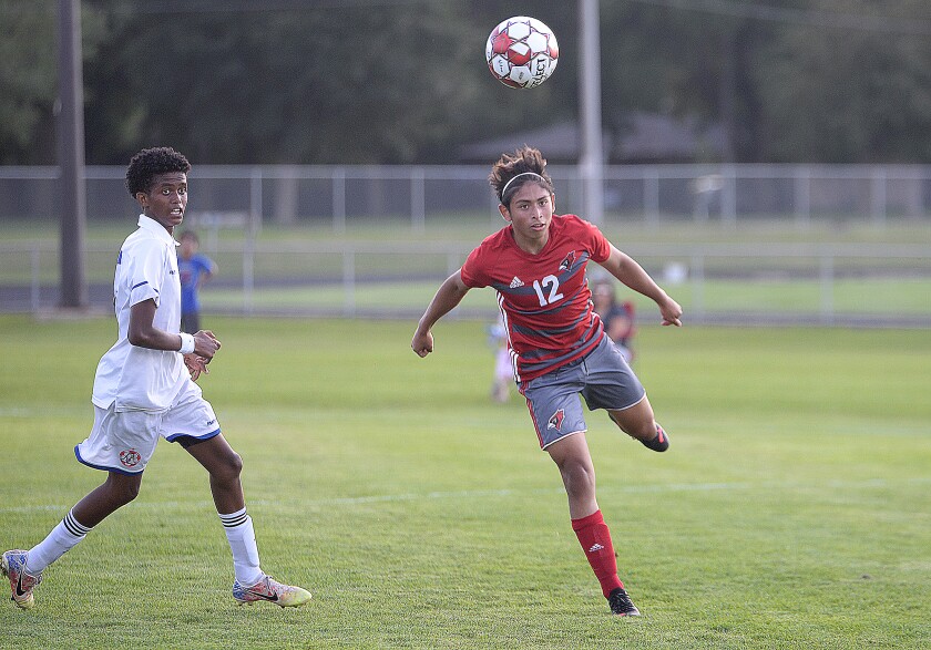 090121.S.WCT.Willmar BSoc Velasquez.jpg