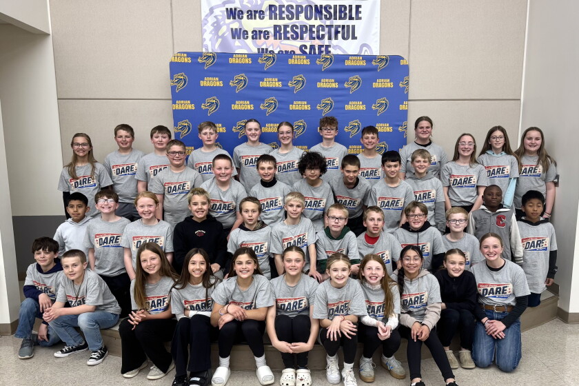 Adrian Elementary fifth graders graduate from D.A.R.E program The