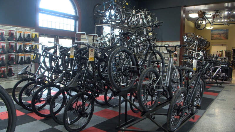 Pedaling to Prosperity: How Gas Prices are Boosting Bike Sales