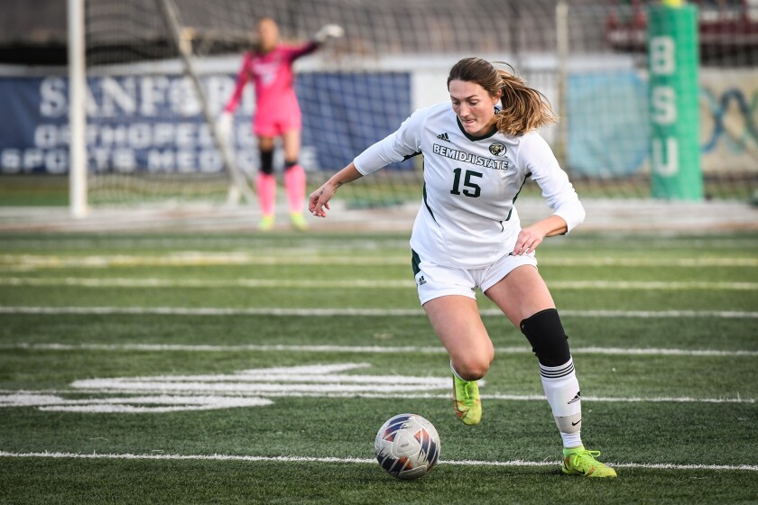 110222.S.BP.BSUWSOC Allyson Smith.jpg