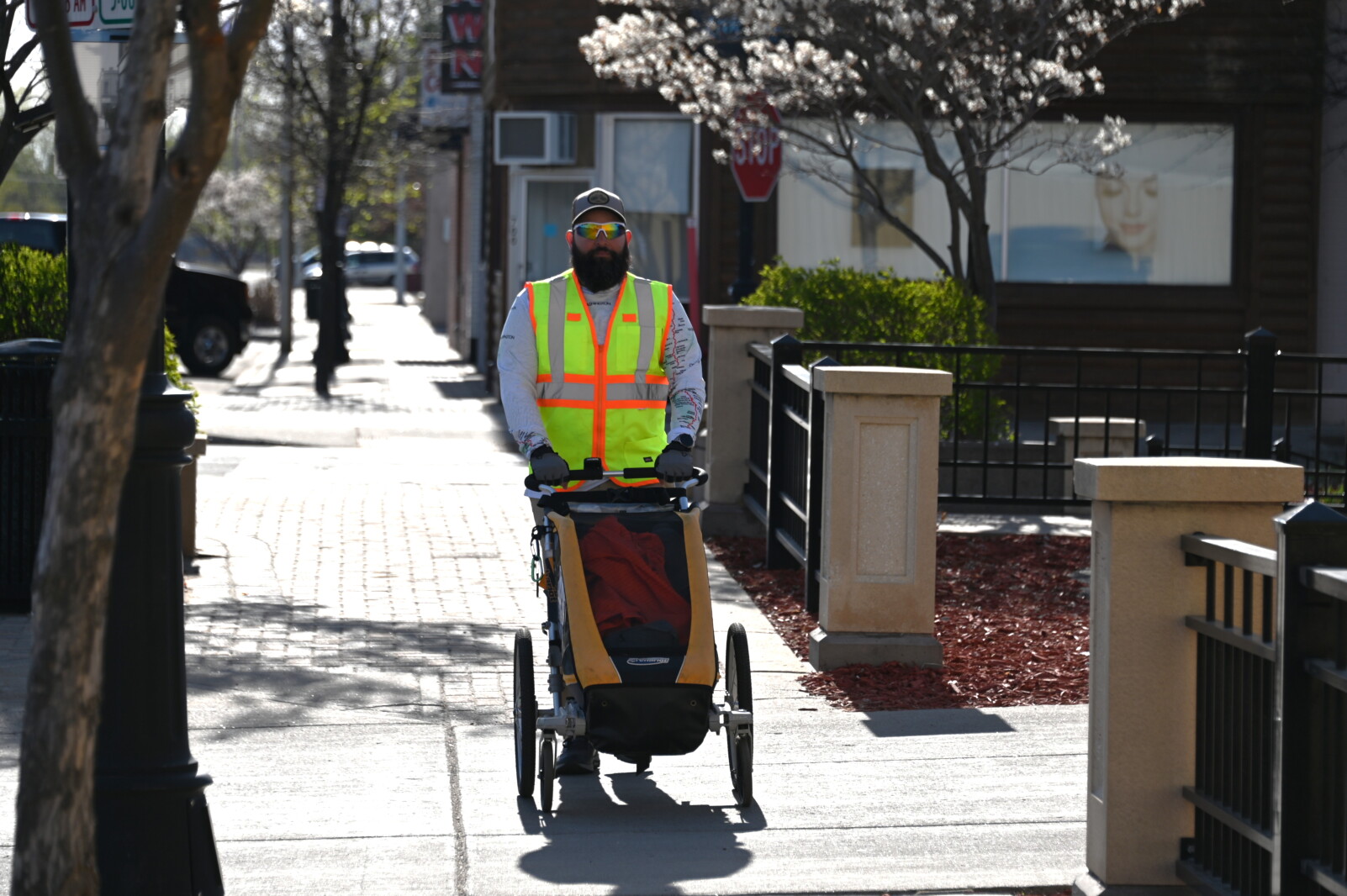Army veteran walking length Great River Road with a purpose