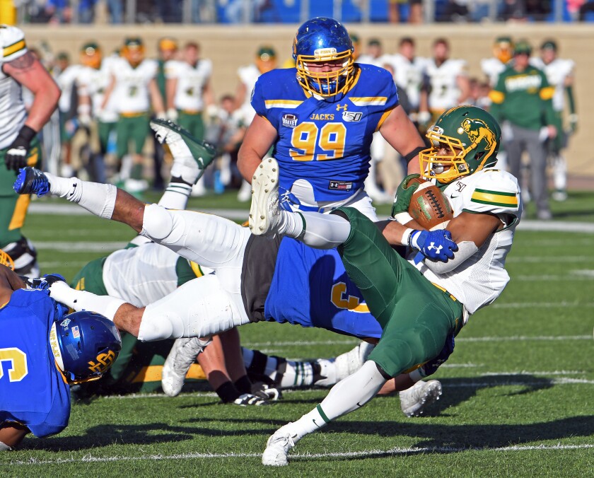 102719.S.FF.ndsufootball.08.jpg