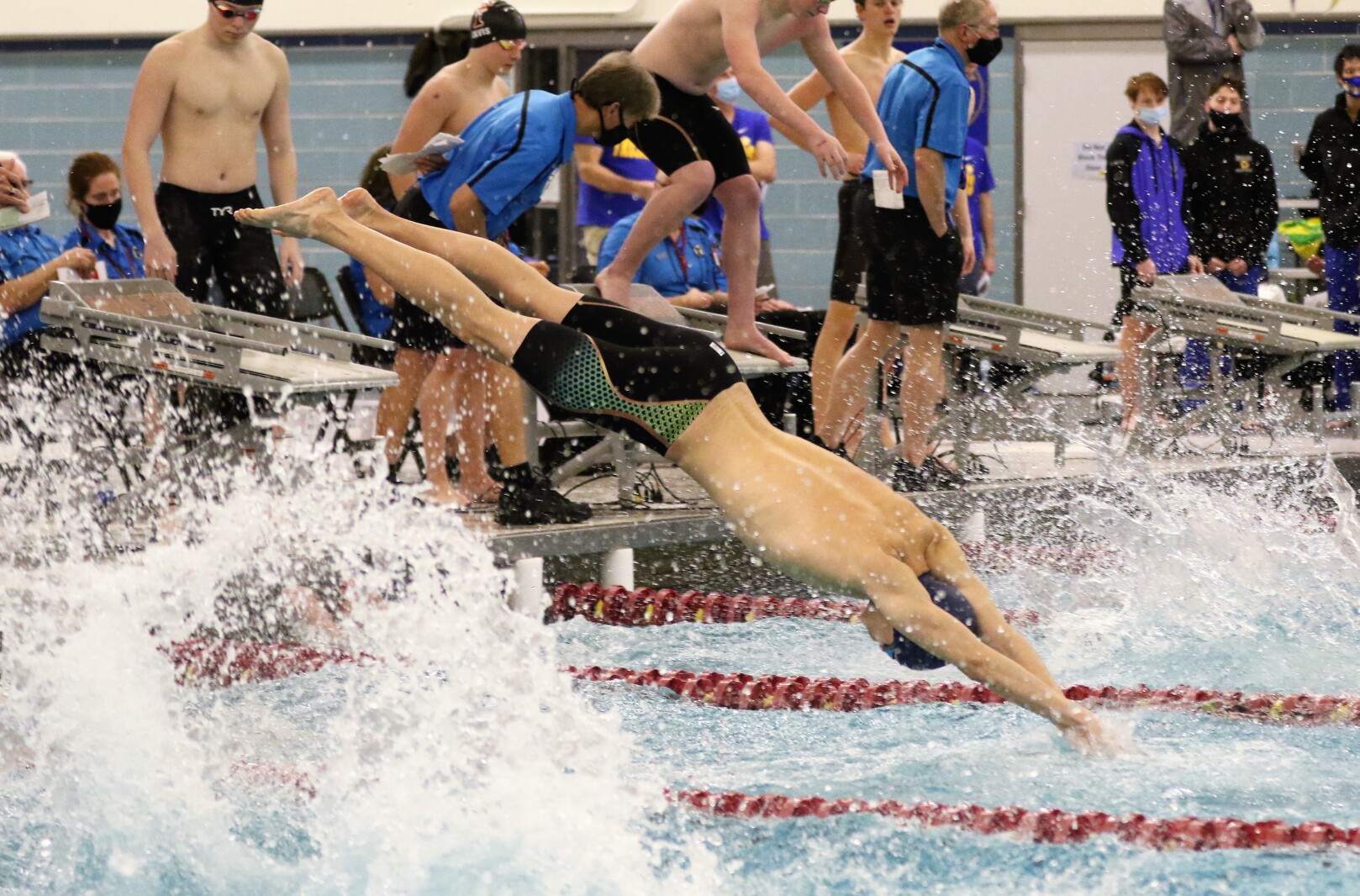 Brainerd Warriors at 2025 Minnesota State Swim Meet Photo Gallery