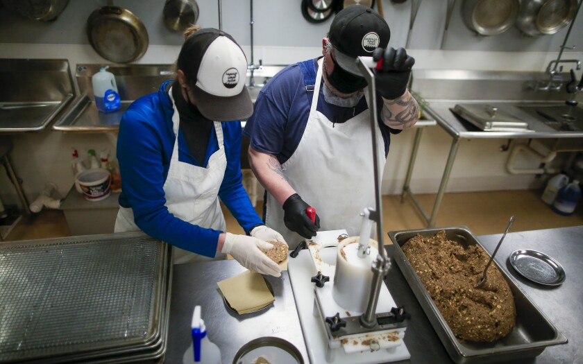 020621.F.DNT.SMALLBATCH.C01.jpg