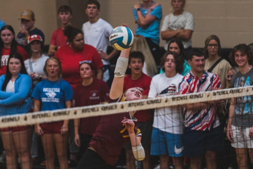 9-29-22VolleyballMitchellvsRoosevelt-59.jpg