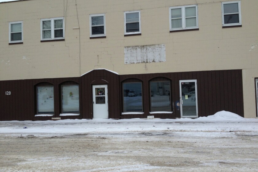 homas Dickson’s apartment i