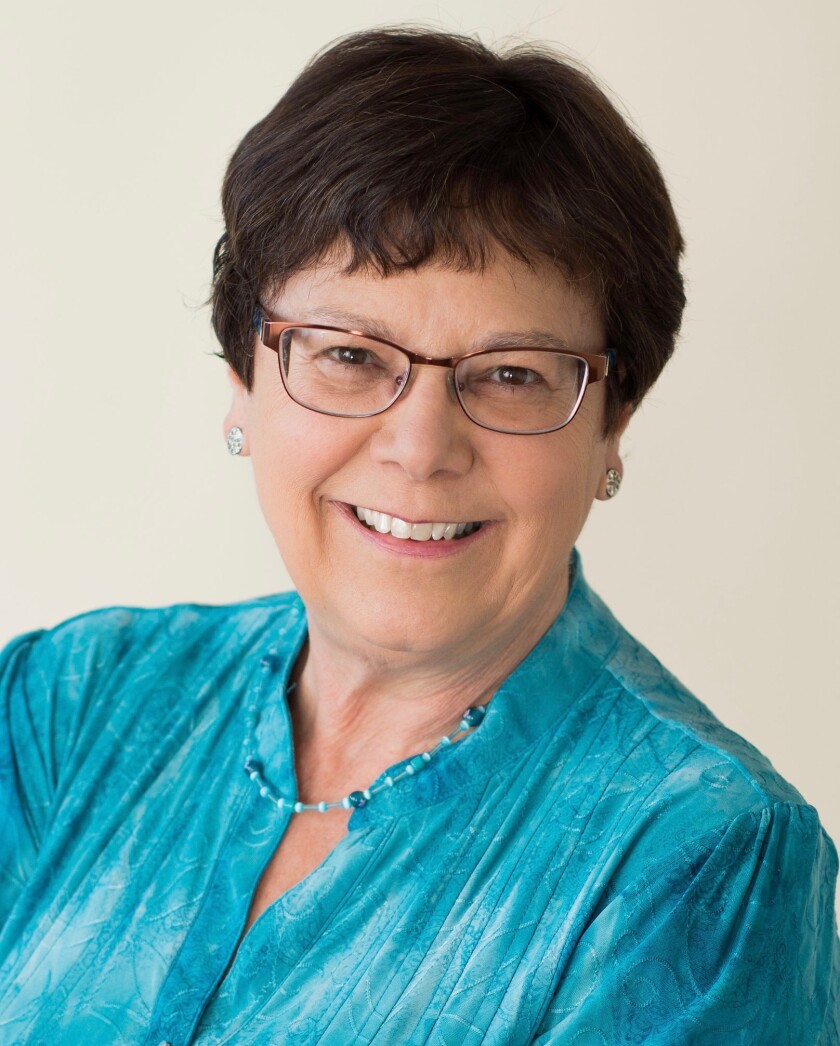 Eliz.Raum Image.jpg