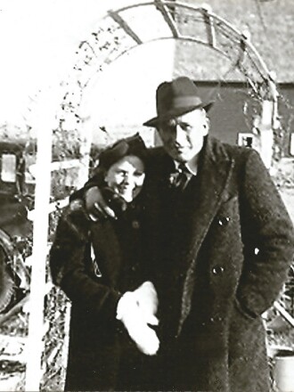 Wally and Maurine Perkins