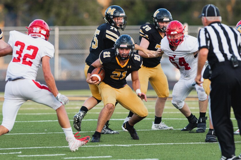 8-26-22FootballMitchellvsYankton-71.jpg