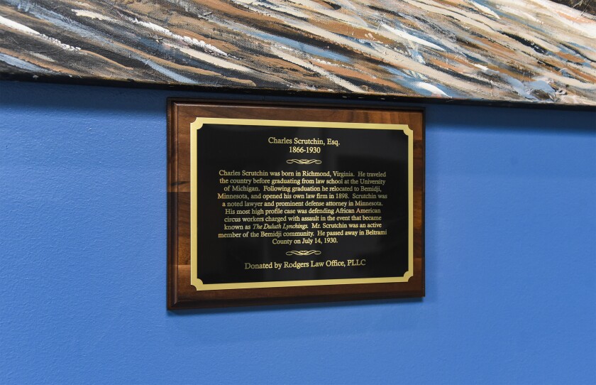 Plaque.jpg