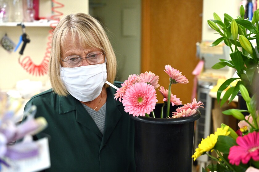 042120.N.BD.Project19BrainerdFloral.FCC3.jpg