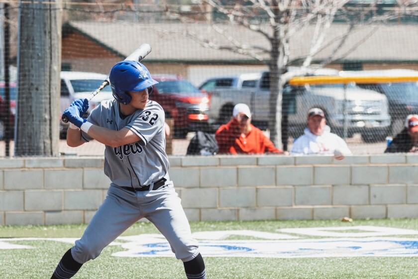 4-24-23DWUvsHastingsBaseball-12.jpg