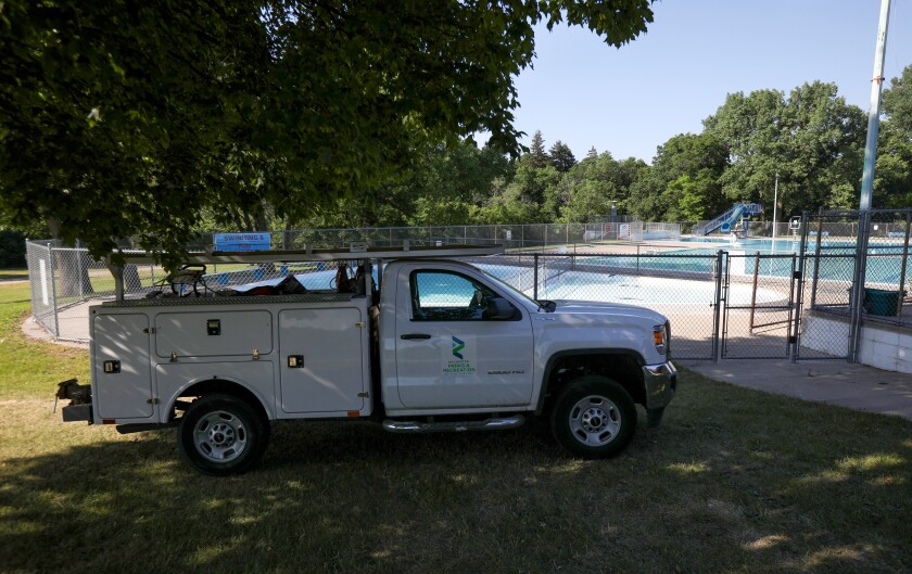 060921-silver-lake-pool.jpg
