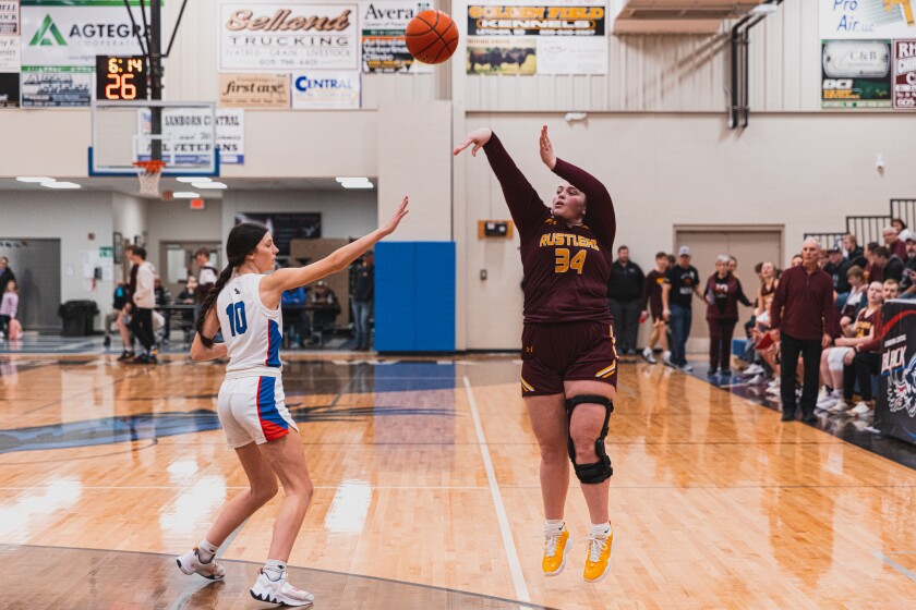 1-31-23EthanvsSB-WBasketballGirl-2.jpg