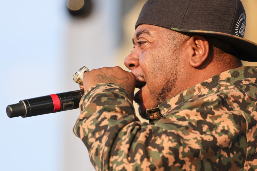 Flo Rida Western Review: Flo Rida goes late, gets 'Low' at Bayfront Festival Park ...