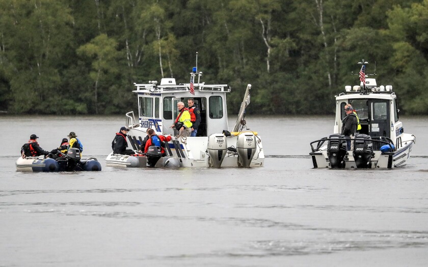 St. Louis County Rescue Squad river rescue