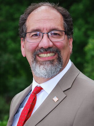 Fernando Alvarado.jpg