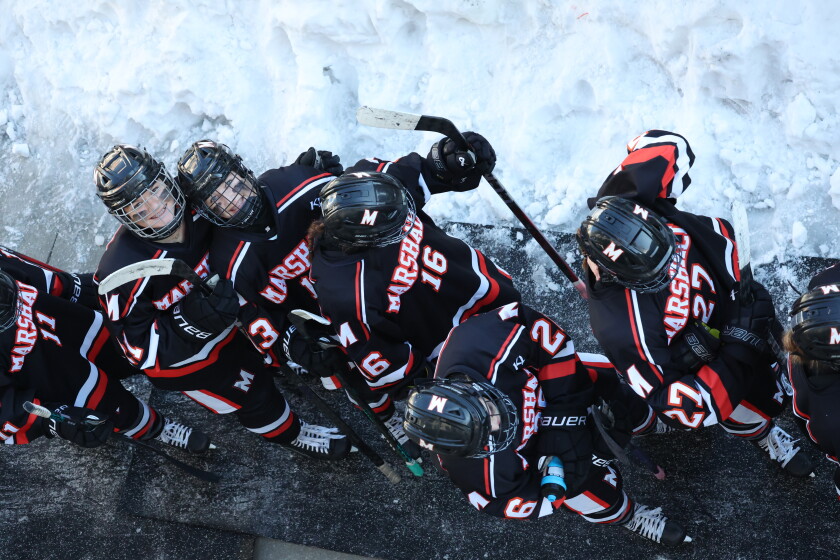 122824.S.FF.WinterClassicHockey7.jpg
