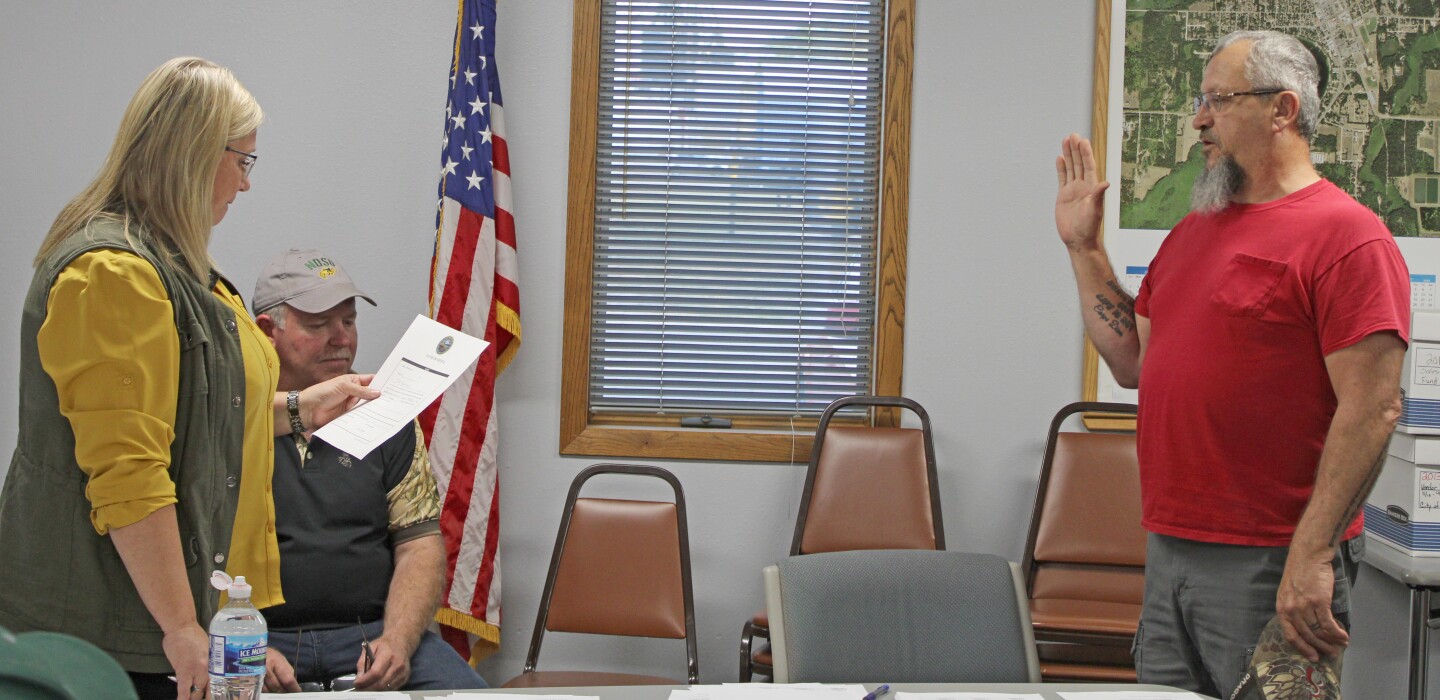 Bjornson joins Menahga City Council by flip of coin – Park Rapids Enterprise Bjornson joins Menahga City Council by flip of coin – Park Rapids Enterprise