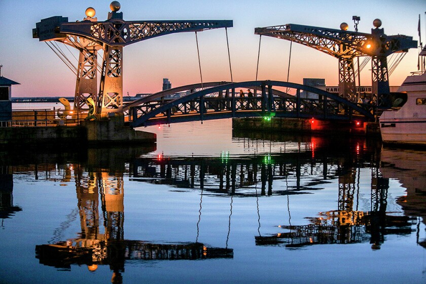 The Minnesota Slip Bridge