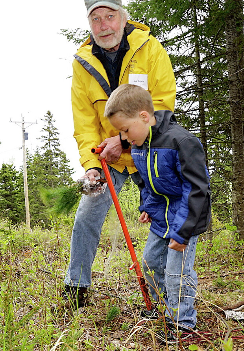 Jack Rajala Jack Rajala, leader in logging and lumber, dies at 77 - Duluth News ...