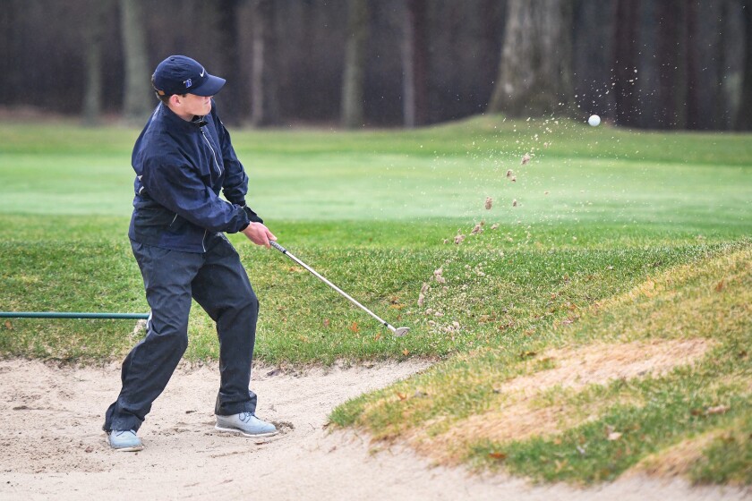051122.S.BP.BHSBGOLF Nick Carlson.jpg