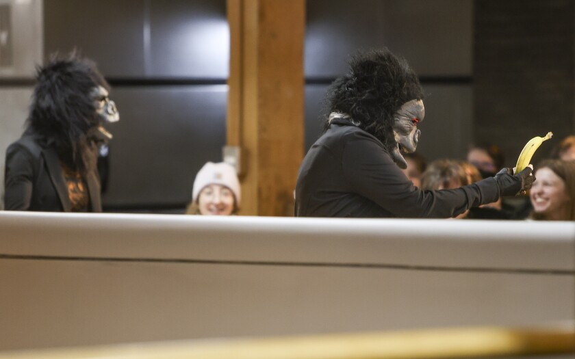 013026.F.FF.GuerrillaGirls.2