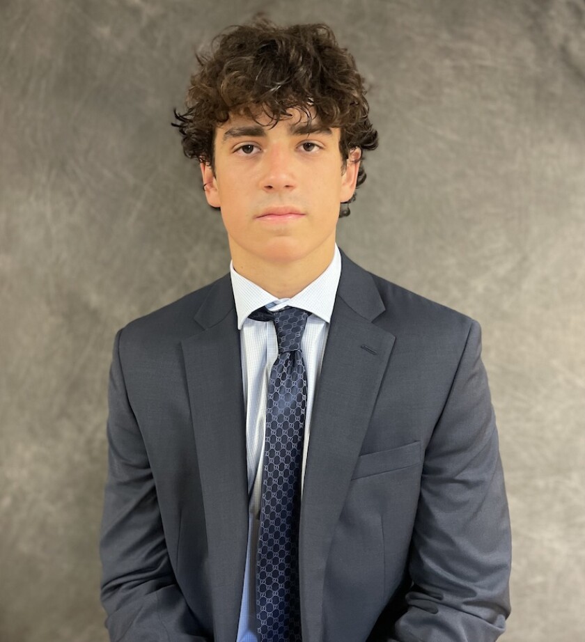 BRUINS.Desiderio.mug.jpg