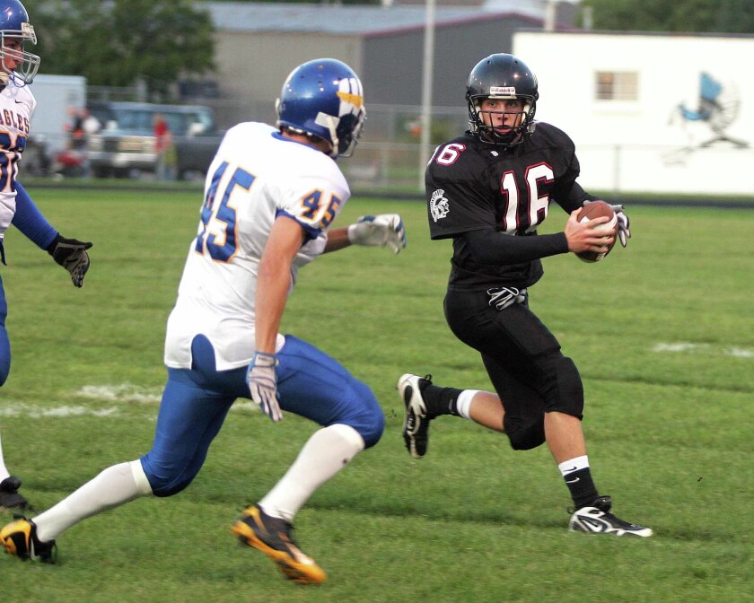 PREP FOOTBALL: Eagles sneak past Trojans with late field goal - The ...