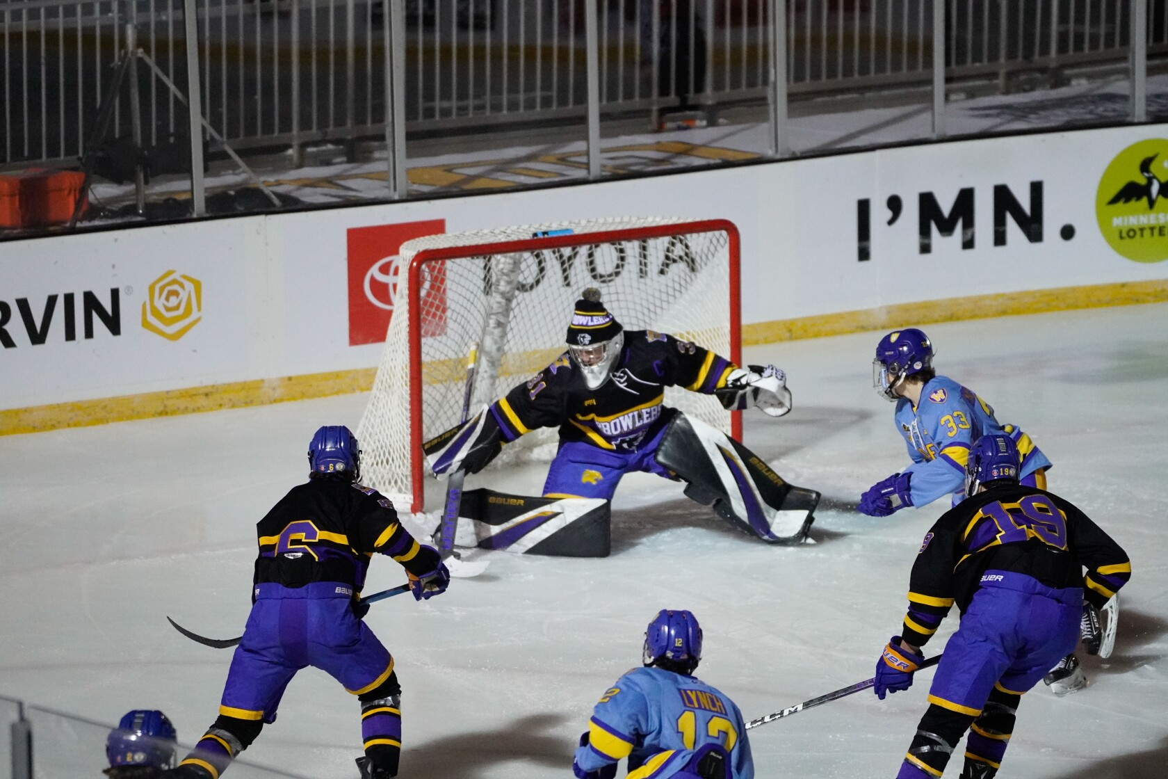 Conner Roff shuts the door in Thief River Falls’ Hockey Day Minnesota ...