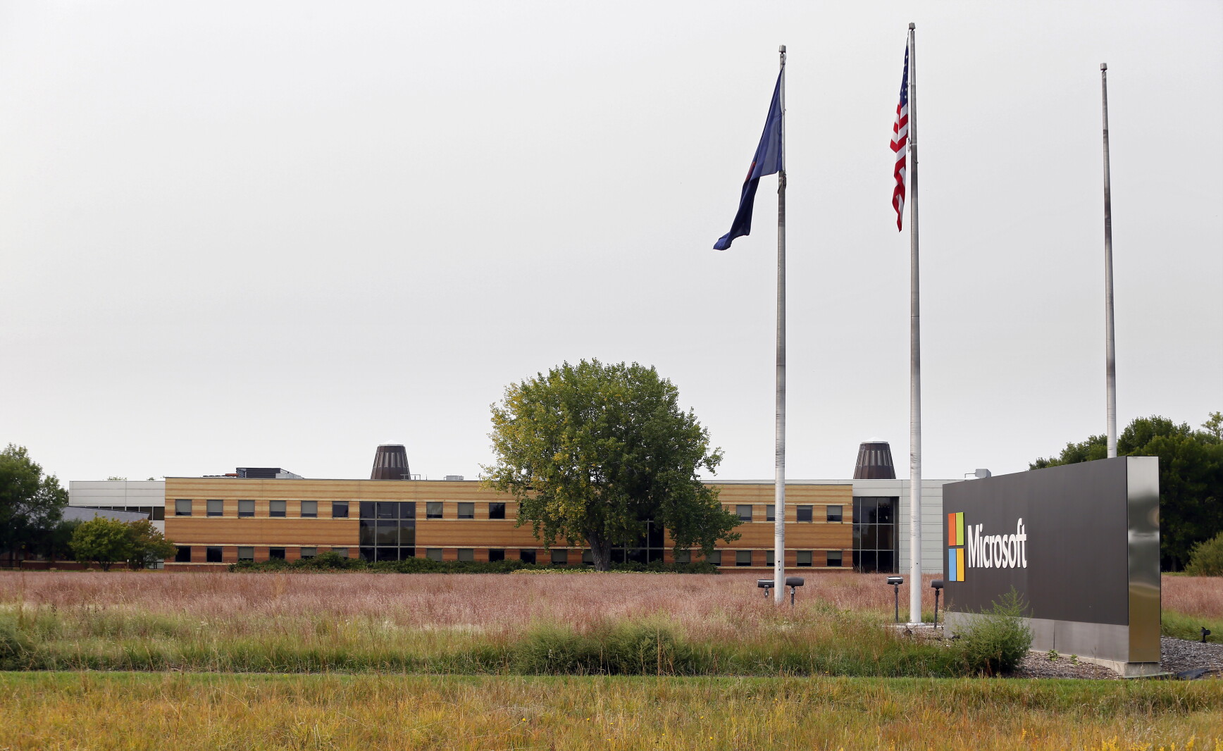 Microsoft cuts jobs at Fargo campus InForum Fargo, Moorhead and