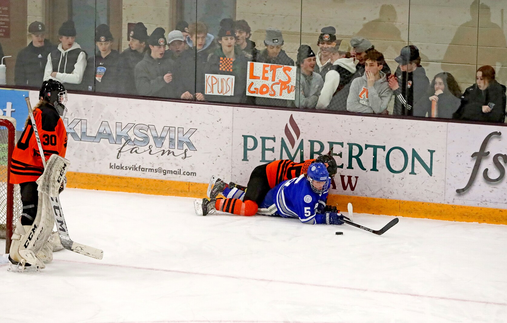 Brainerd/Little Falls girls hockey take on the Moorhead Spuds Thursday, Feb. 17, 2022, during the Section 8-2A Section Final in Fergus Falls.