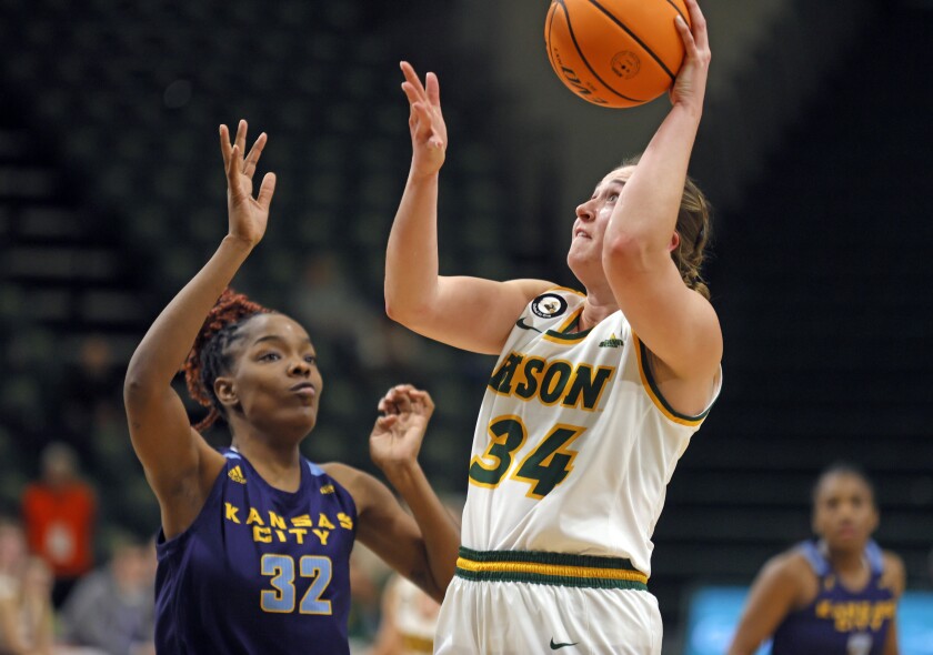 012122.S.FF.NDSUwomensbb