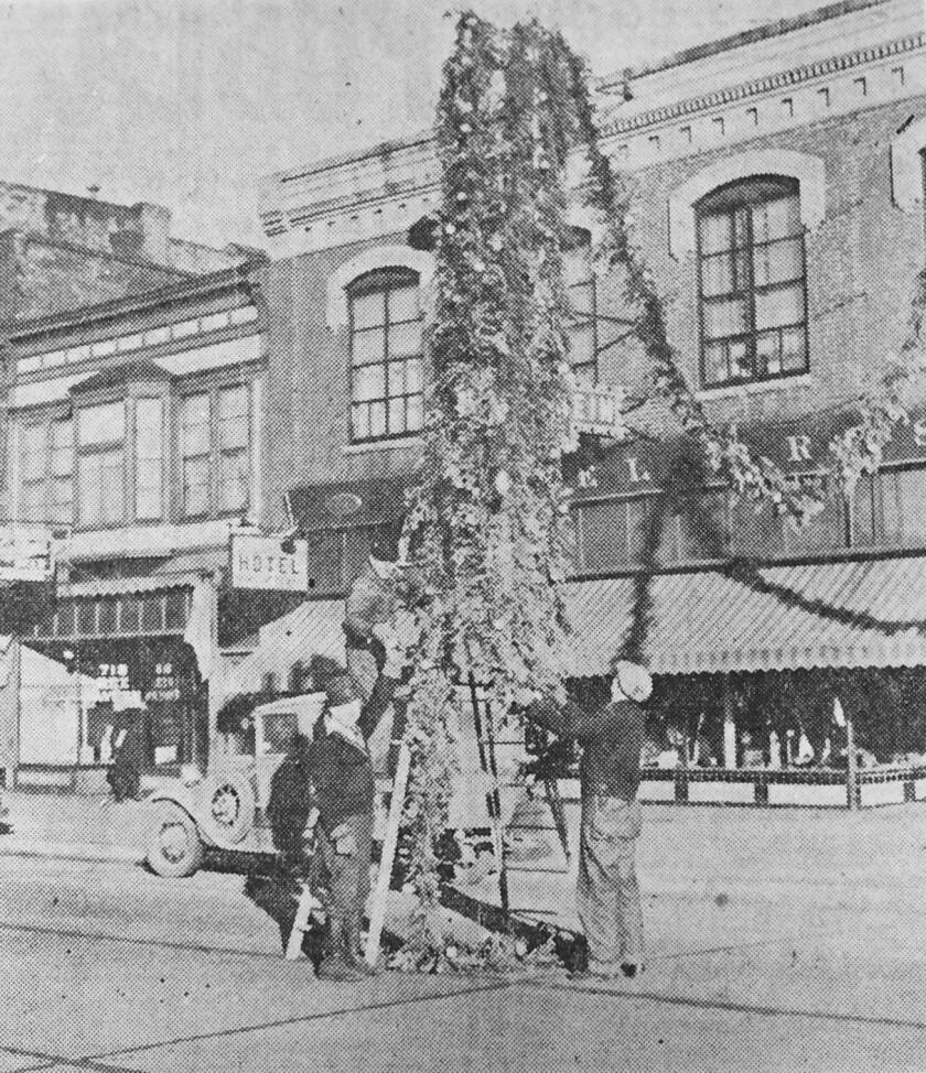 Siegel Brothers 720 Tower 1938.jpg