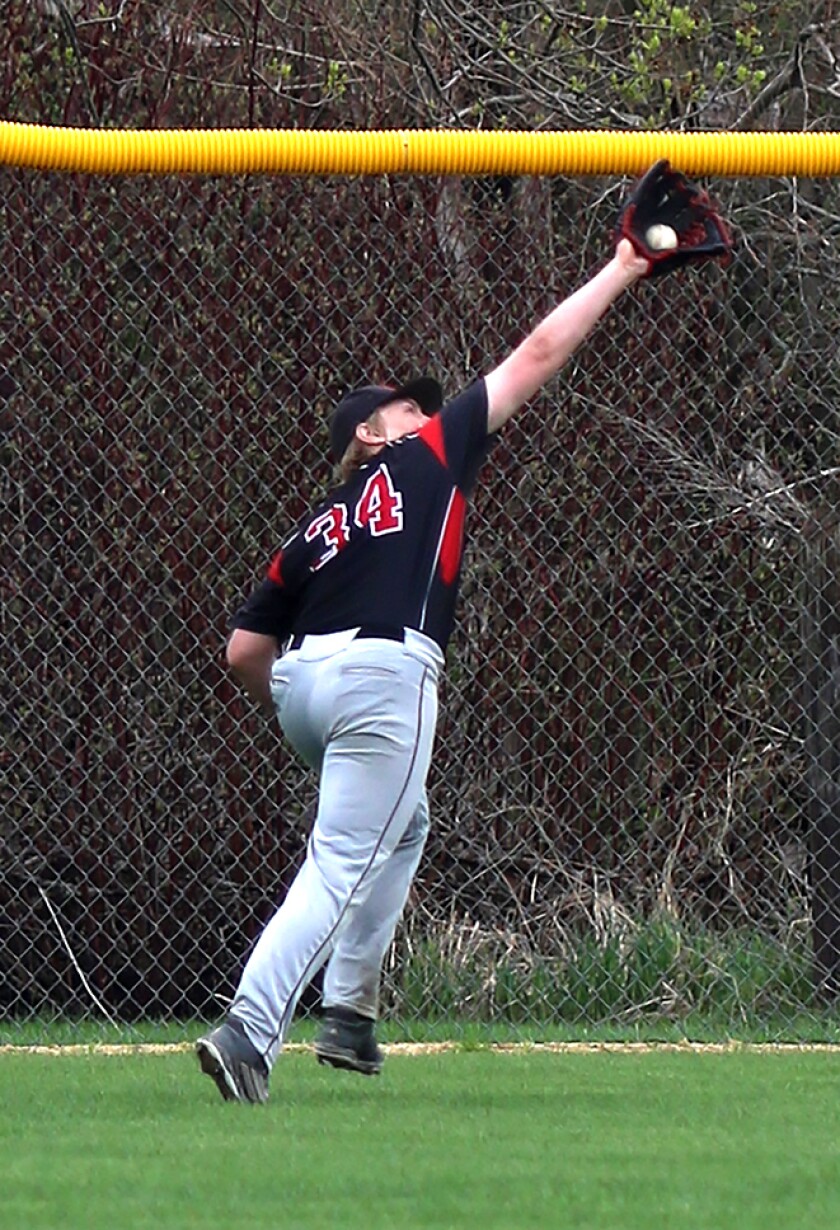 4209310+Trojans Baseball vs New Ulm 2 web.jpg