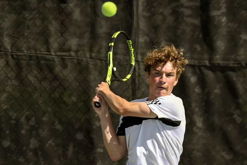 051722.S.DR.MHSTENNIS.jpg