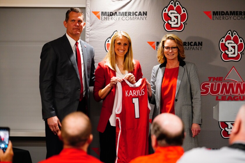 041122 USD WBB Kayla Karius 2.jpg