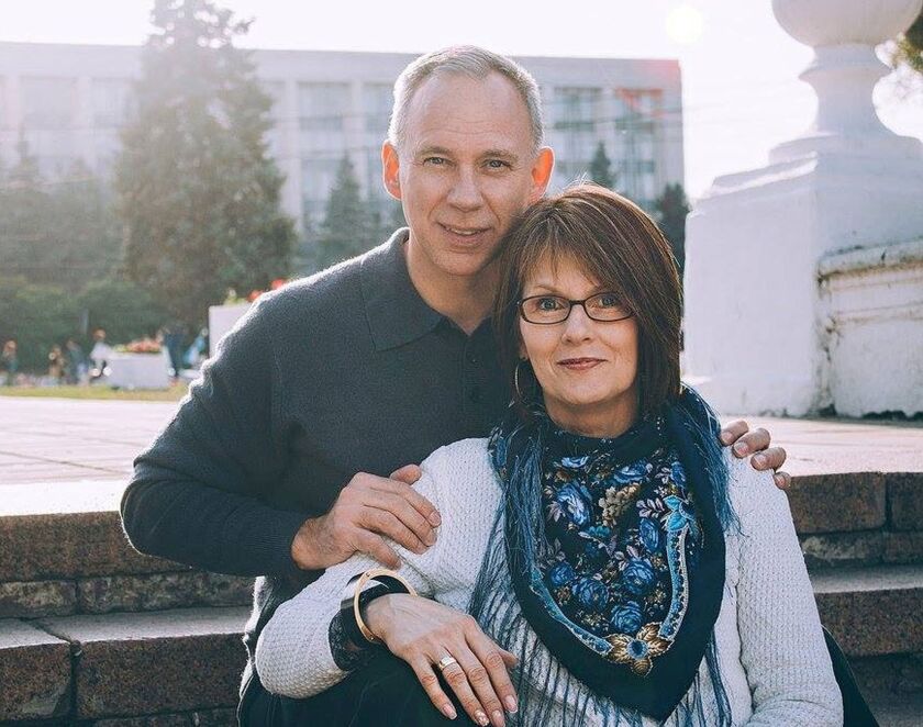 102921.F.FF.FAITHCONVERSATIONS.ward couple.jpg