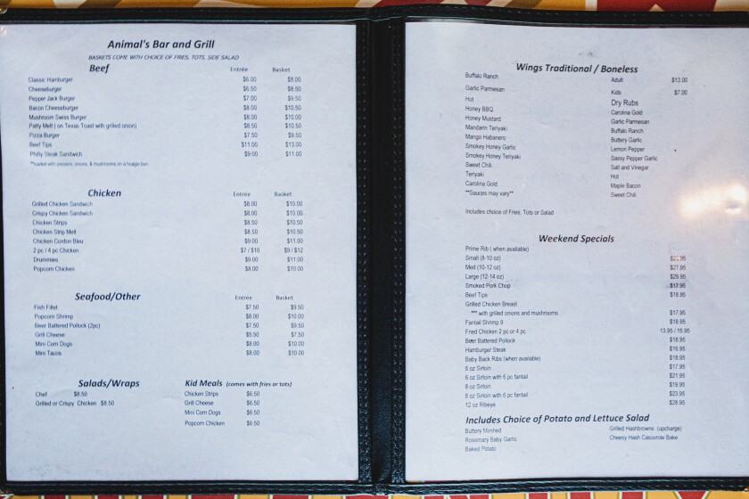 8-9-22BotEAnimalsBar&Grill-8.jpg