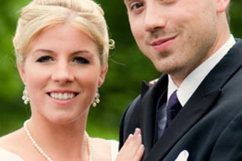Kevin Rundle And Ellie Rundle MEMORABLE MOMENT: Kroll, Lende weddings - Duluth News Tribune | News ...
