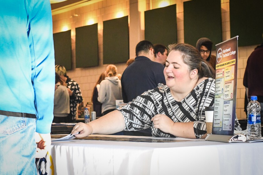100122.N.BP.EDUCATIONFAIR 5.jpg