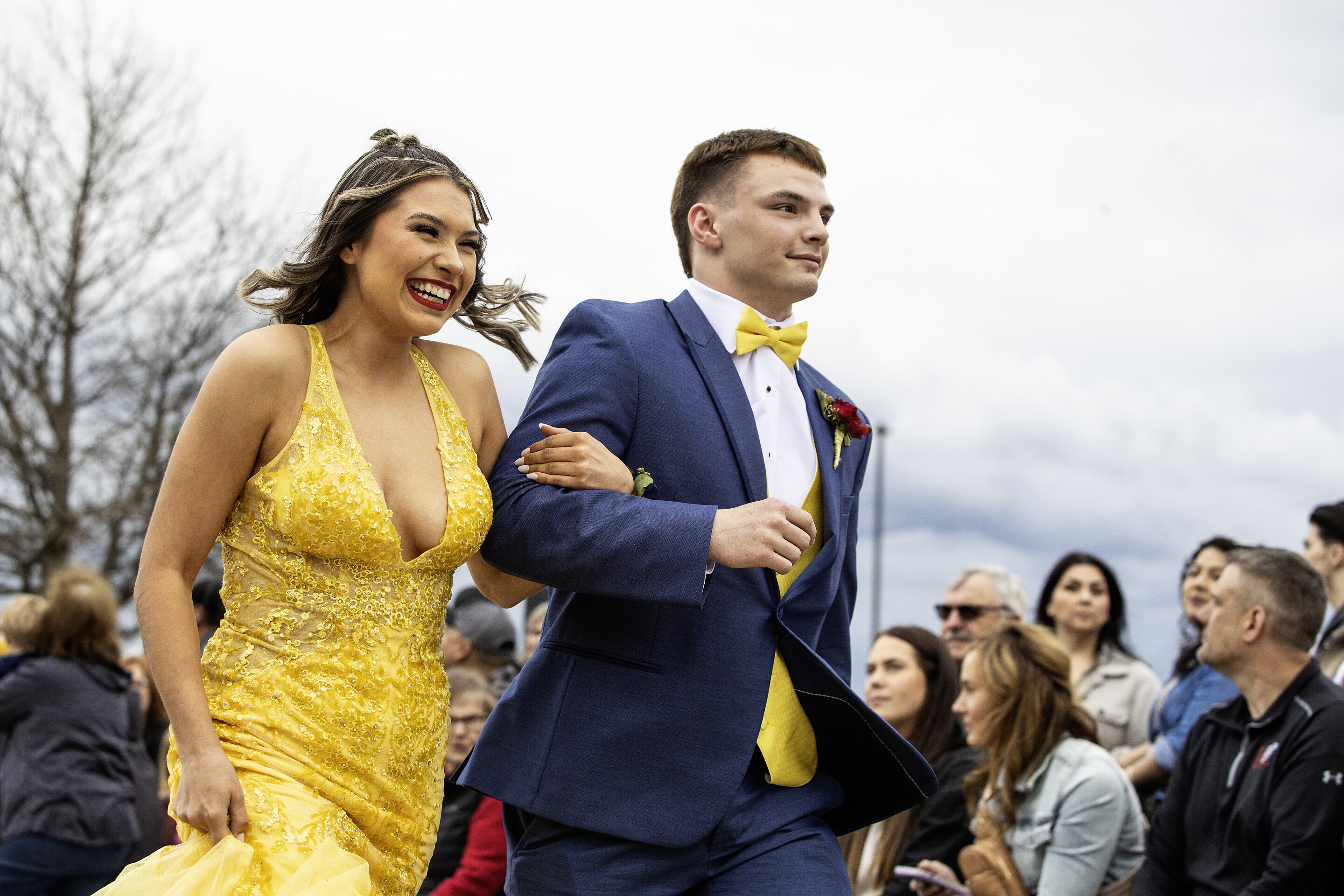Prom Forum Photos: Prom brings a walk to remember for Willmar High School students ...