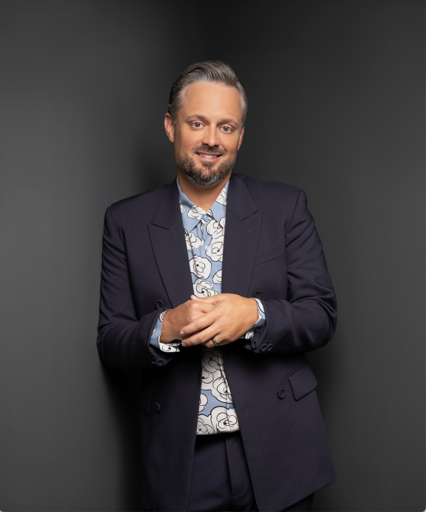 Imagem de imprensa de Nate Bargatze (turnê 2025-25).png