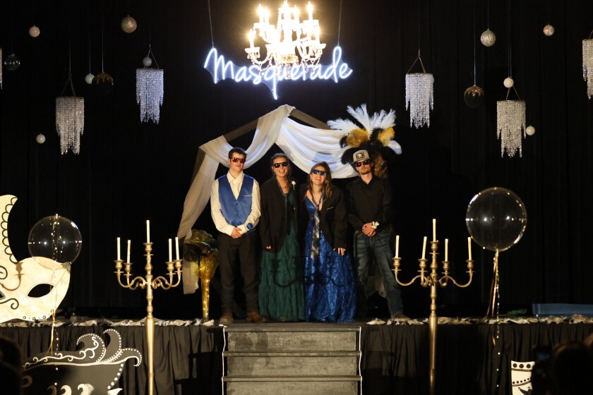 Thoennes Lien Gaalswyk Thoennes BE Prom 2026.jpg