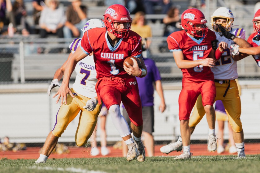 9-16-22PrepFootballStanleyCountyvsBonHomme-39.jpg