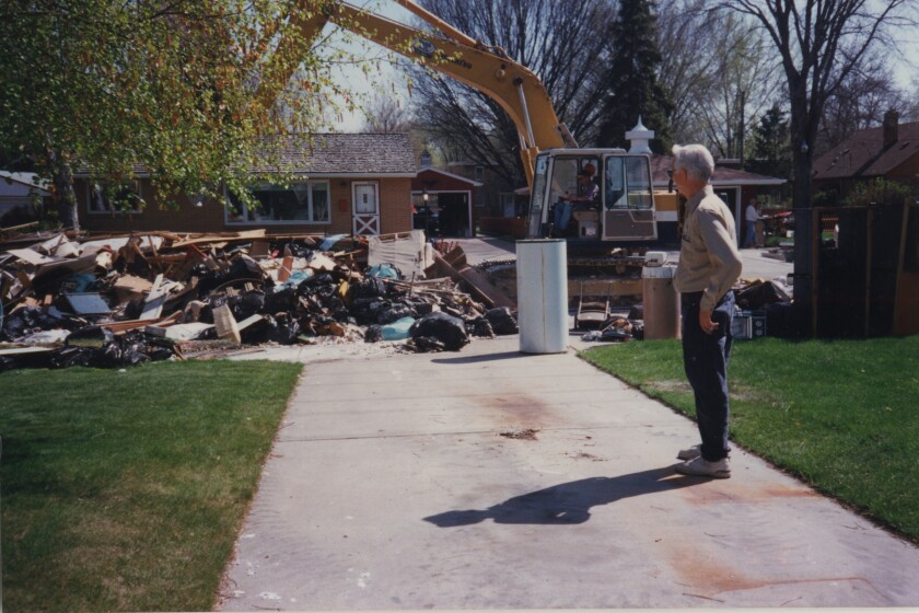 97Flood_Bondy1.jpg