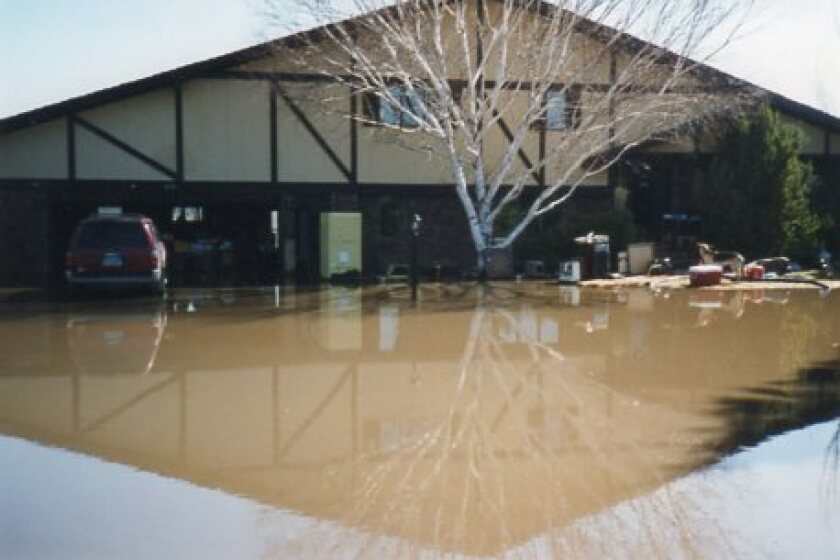 97Flood_Kuhn.jpg